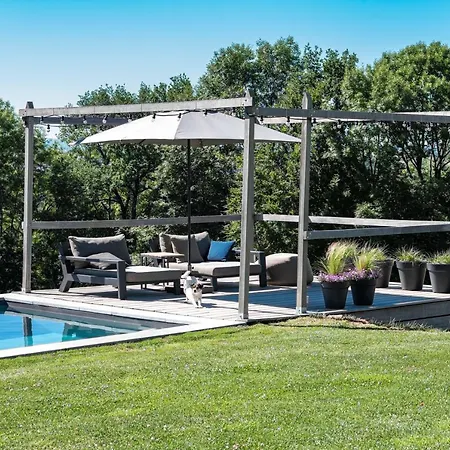 Bed and Breakfast Maison De La Bonne Vie Therondels