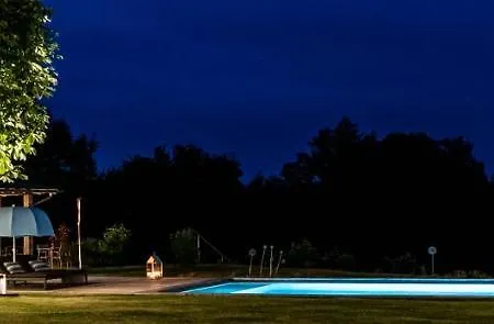 Bed and Breakfast Maison De La Bonne Vie Therondels