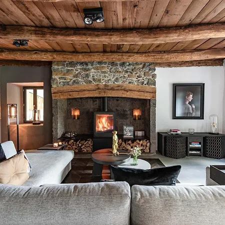 Maison De La Bonne Vie Bed and Breakfast