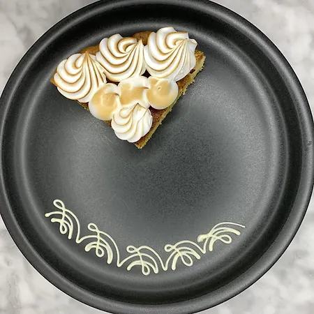 Maison De La Bonne Vie Bed and Breakfast