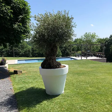 Maison De La Bonne Vie Bed and Breakfast