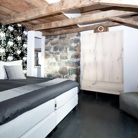 Bed and Breakfast Maison De La Bonne Vie