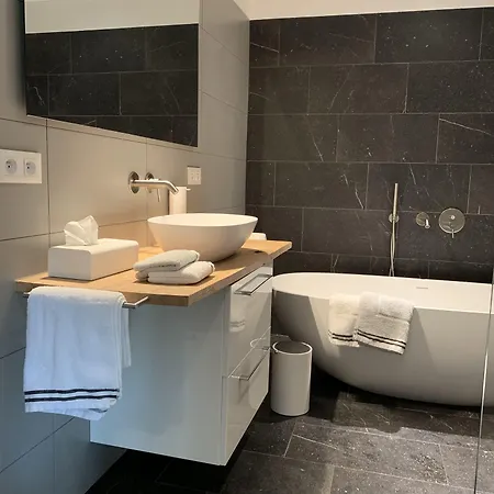 Bed and Breakfast Maison De La Bonne Vie