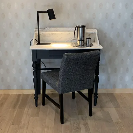 Maison De La Bonne Vie Bed and Breakfast Therondels