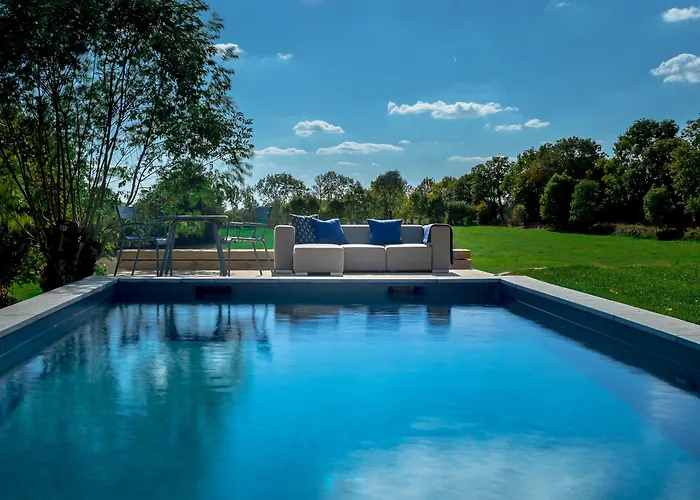 Maison De La Bonne Vie 4* Therondels